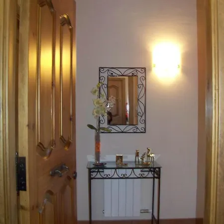 Chuandervera Apartment